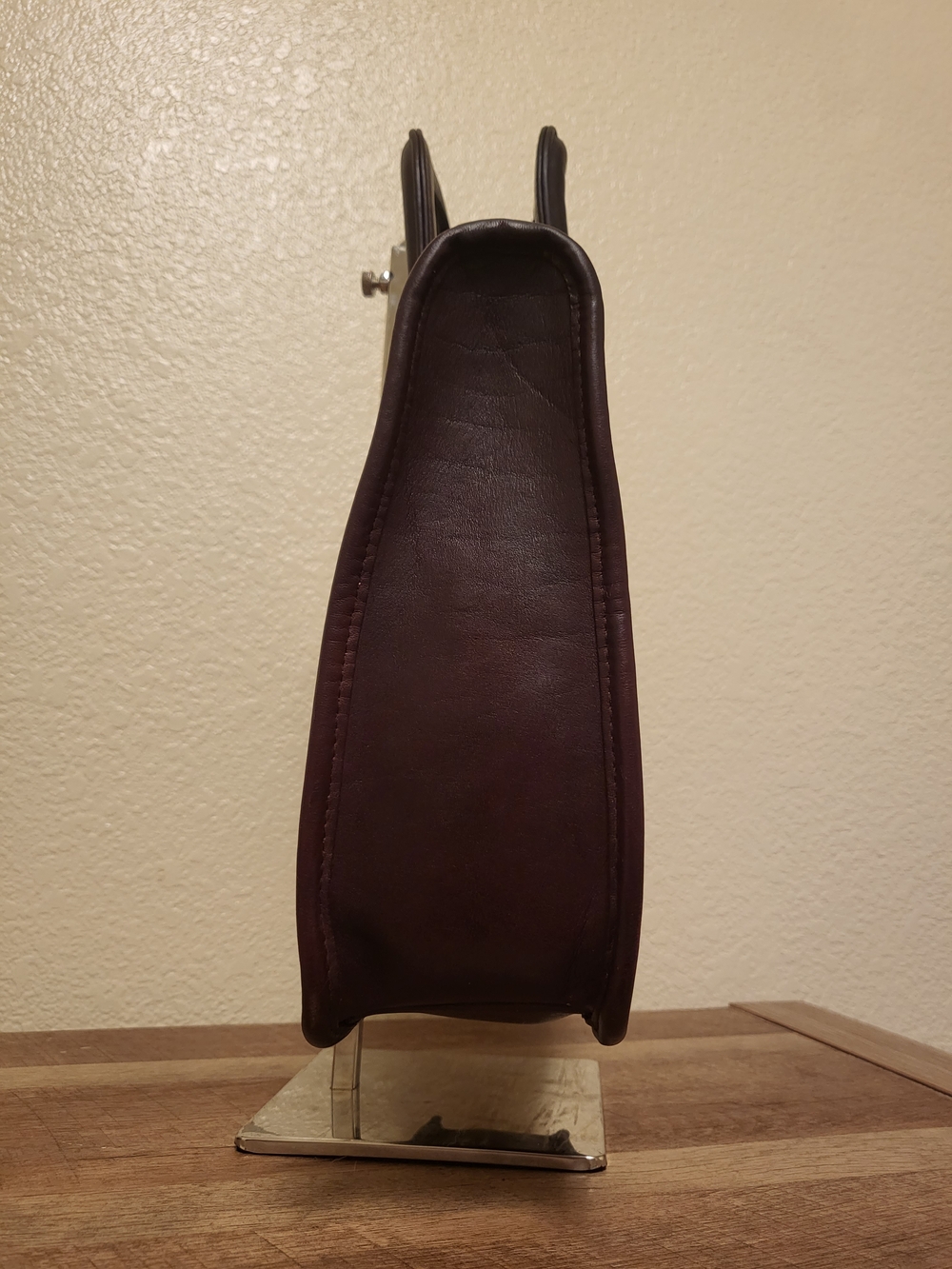 Vintage Coach Standard Tote Burgundy - Picture 2 of 4